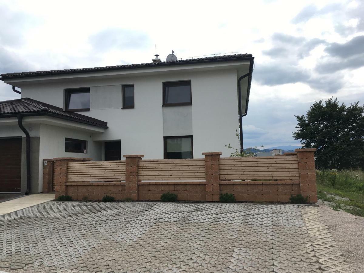 Privat Apartment Poprad Exterior foto